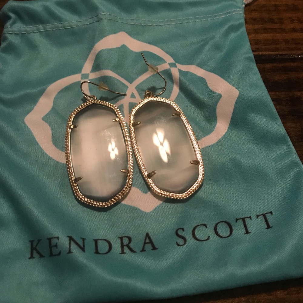 Kendra Scott Danielle Earrings